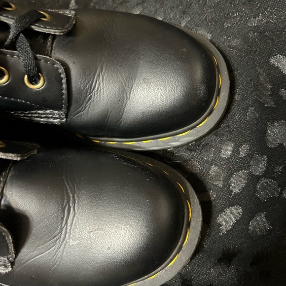 vegan leather dr martens - Picture 4 of 5